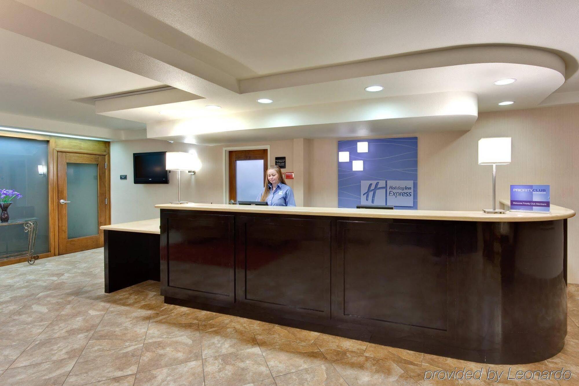 Express By Ihg Hotel Lompoc